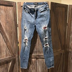 Judy Blue Distressed Skinny Jeans - Blue